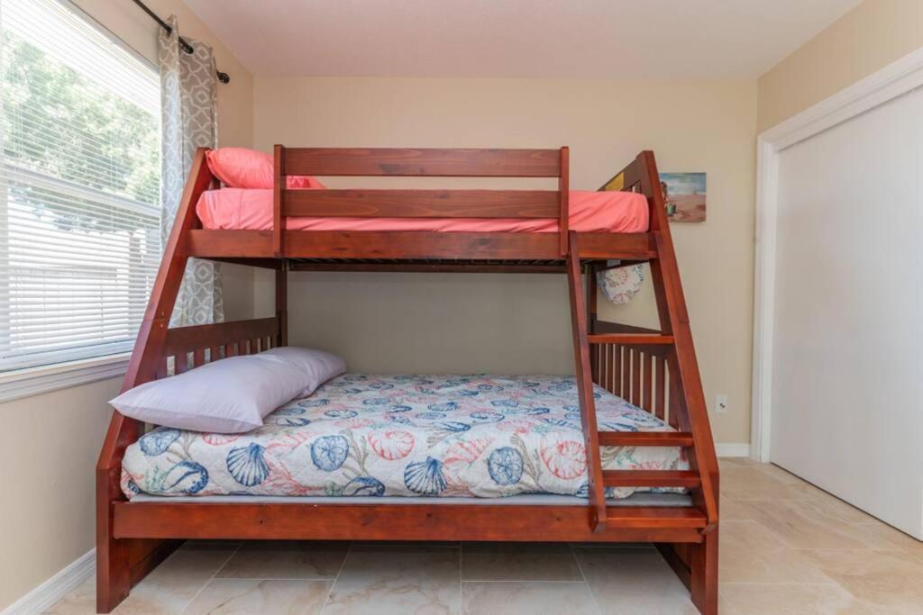 3606 Villa Franca - Pet Friendly Sarasota Bagian luar foto